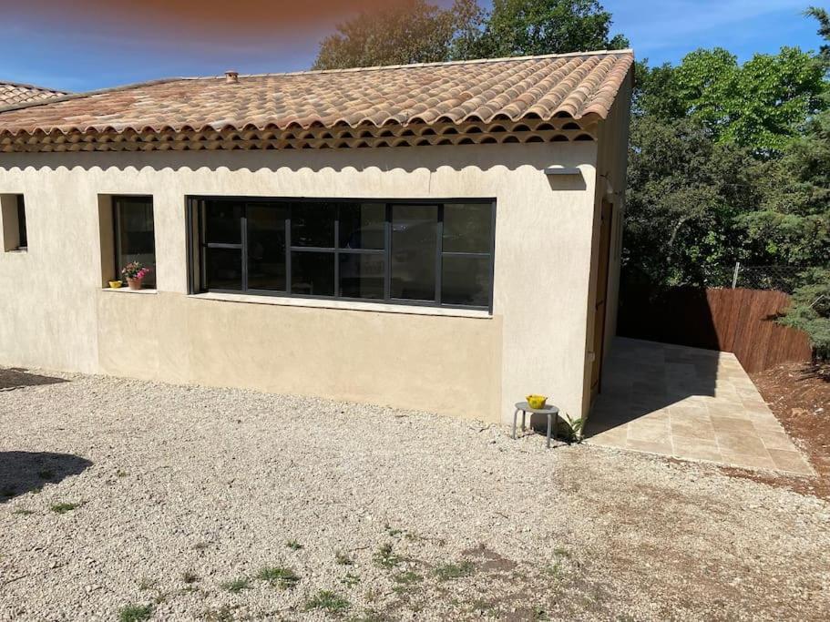 Maison Dans La Pinede Rognes 外观 照片